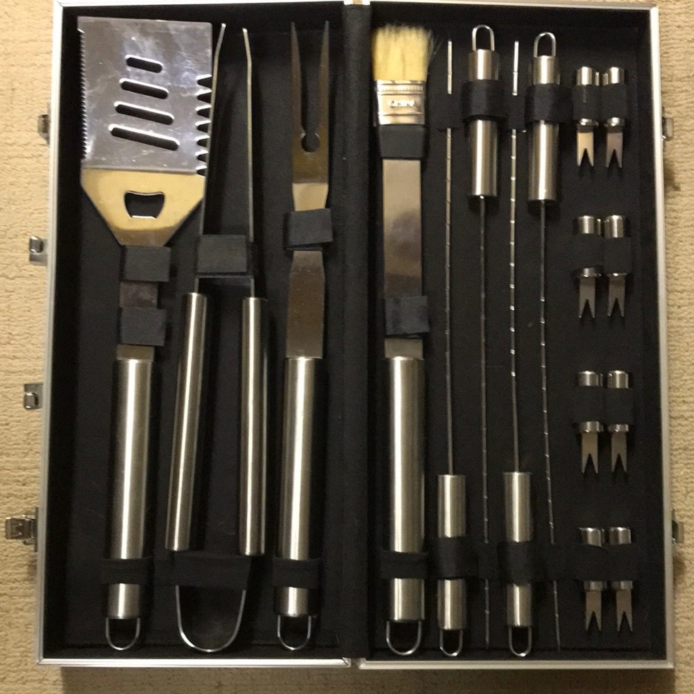 BBQ Grilling Utensils in a Briefcase Silver 16 piece